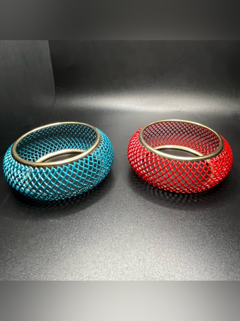 Vintage mesh bangle bracelet lot red and turquoise metal openwork bangles